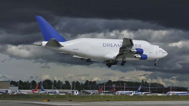 Boeing 747-400 (N747BC) - GTI4151 on final approach to runway 16R on 6/8/12. The flight was from RJGG/NGO to PANC to KPAE.