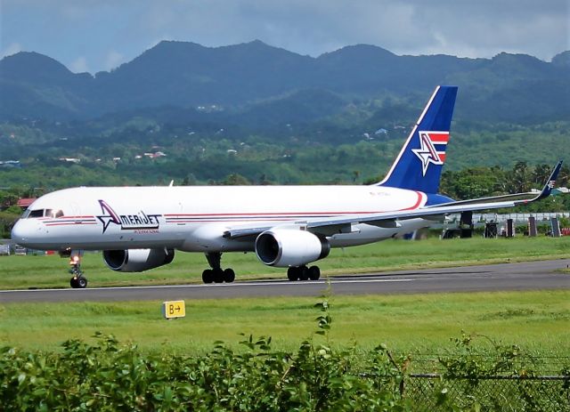 Boeing 757-200 (N172AJ)