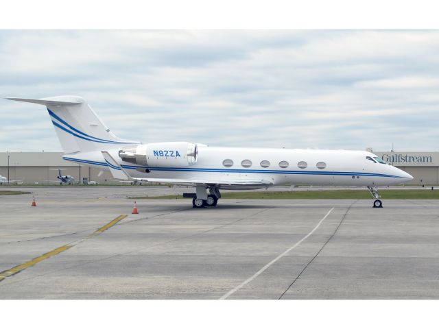 Gulfstream Aerospace Gulfstream IV (N822A) - Comin home...