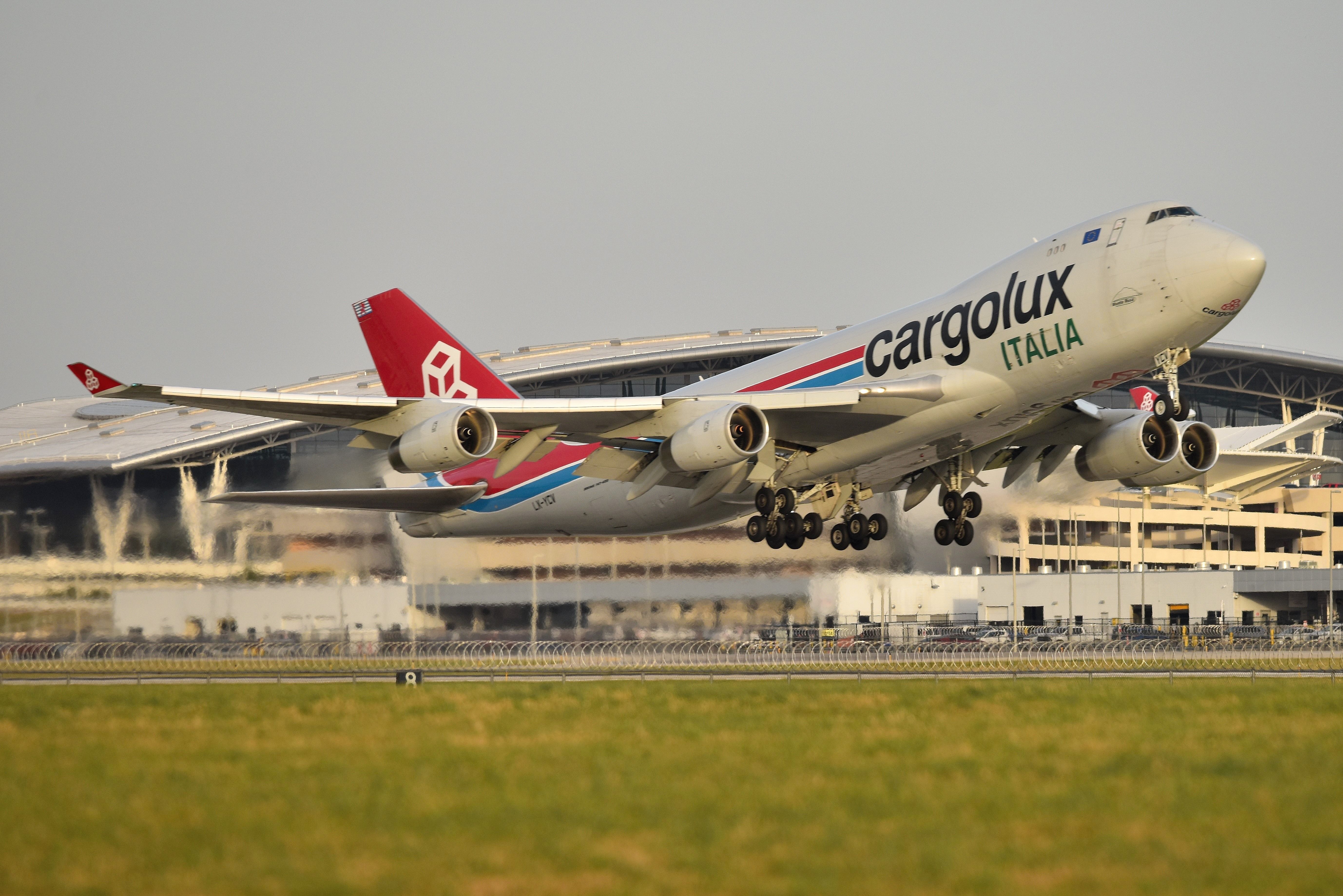 Boeing 747-400 (LX-VCV) - 23-R 10-14-22