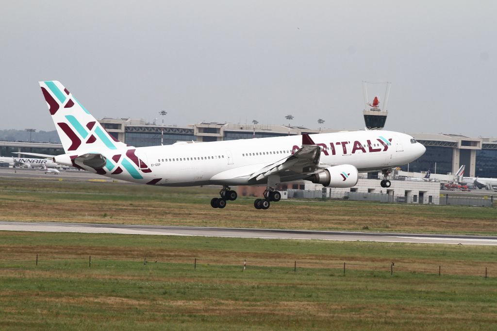 Airbus A330-300 (EI-GGP)