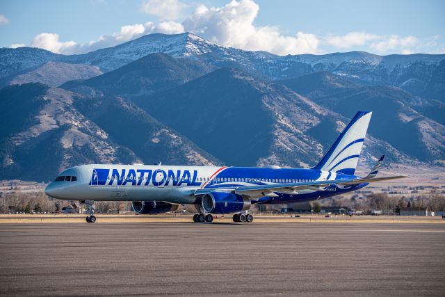 Boeing 757-200 (N963CA) - National 757-200 at KBZN