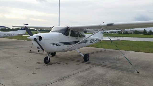 Cessna Skyhawk (N857CP)