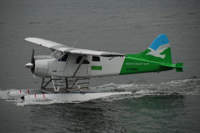 De Havilland Canada DHC-2 Mk1 Beaver (C-FWAC) - Modern (1959) Beaver in new paint for West Coast  arriving in Vancouver Harbour. Great plane spotting if you like float planes.  Aug 6/09