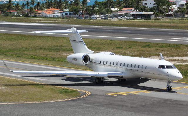 Bombardier Global Express (N488CH)