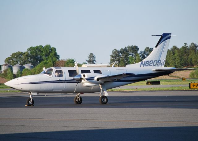 Piper Aerostar (N8209J) - ABF PACKING INC - 4/11/10