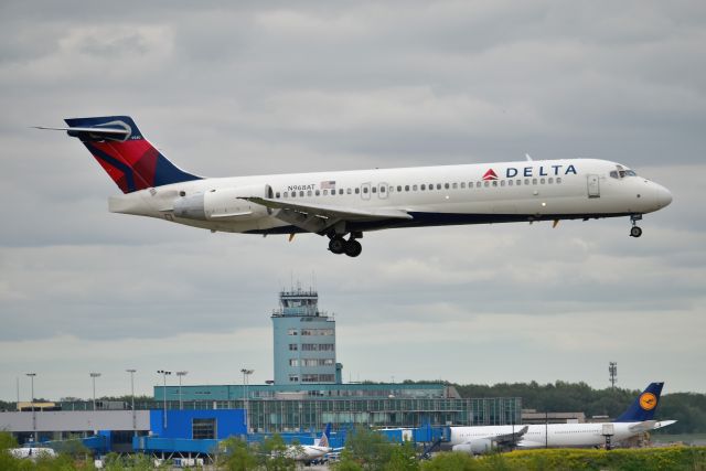 Boeing 717-200 (N968AT) - 22-R 05-20-19