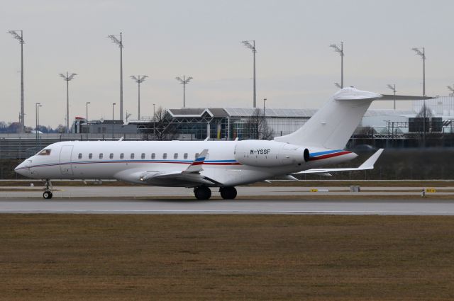 Bombardier Global 5000 (M-YSSF) - Global 6000