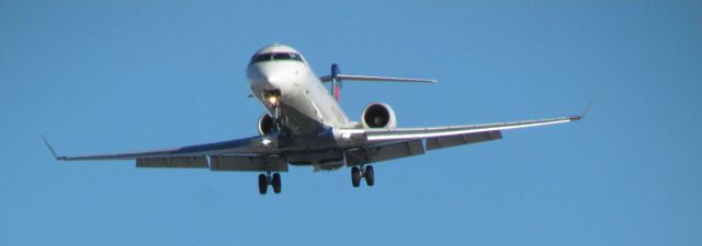 Canadair Regional Jet CRJ-700 —