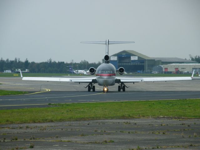 Boeing 727-100 (VP-BDJ) - VP-BDJ Boeing 727-23 WL  cn 20046/605 TRUMP JET  seen in shannon 08/10/10 on alpha for dep of rwy 06 to la guardia