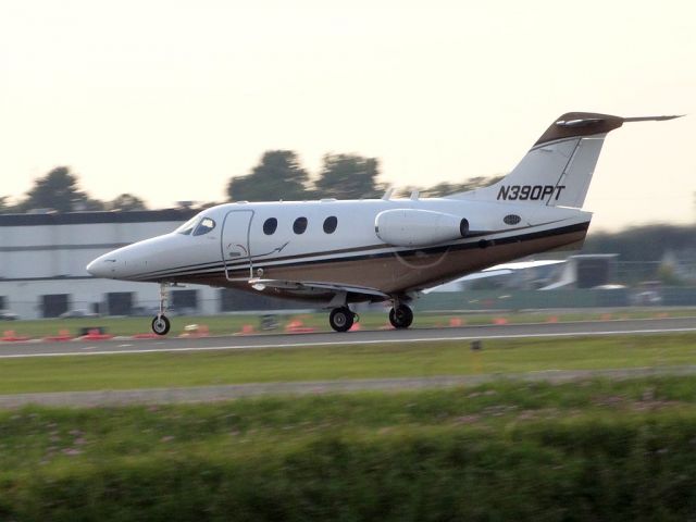 Beechcraft Premier 1 (N390PT)