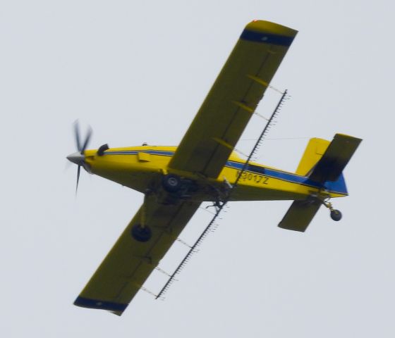 AIR TRACTOR AT-602 (N3017Z)