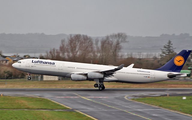 Airbus A340-300 (D-AIFD) - lufthansa a340-313 d-aifd training at shannon 8/1/19.