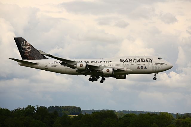 Boeing 747-200 (TF-AAK)