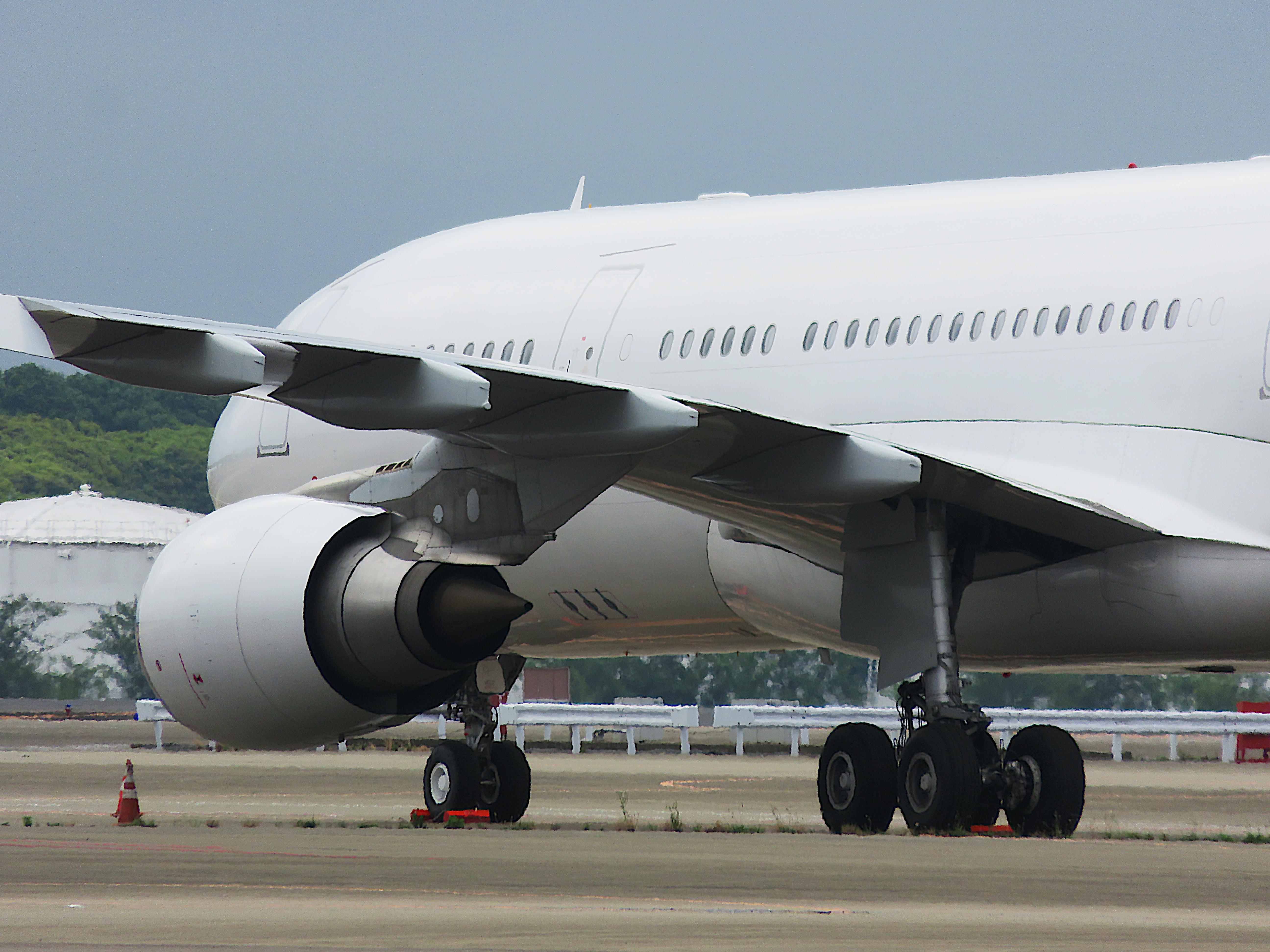 Airbus A330-200 (VP-CBE) - I take a picture on May 25, 2017.