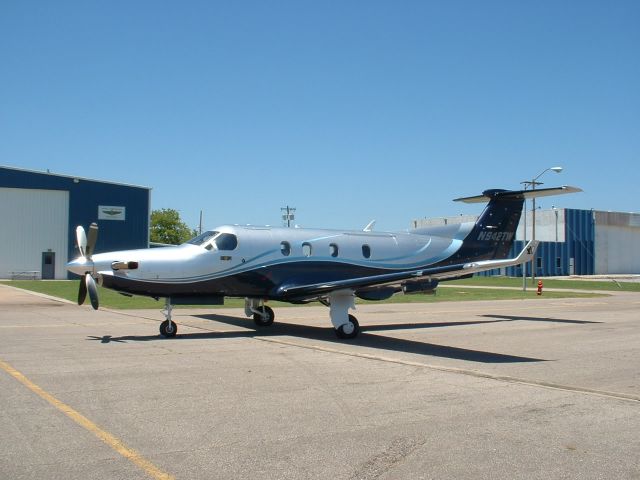 Pilatus PC-12 (N942TW)