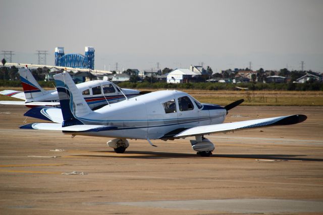 Piper Cherokee (N9077J)