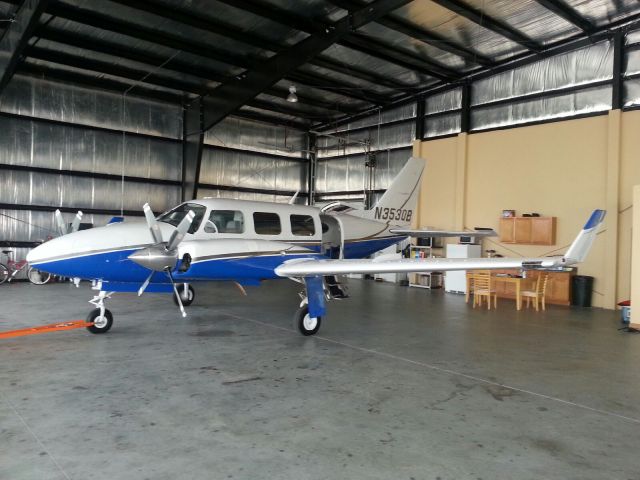 Piper Navajo (N3530B)