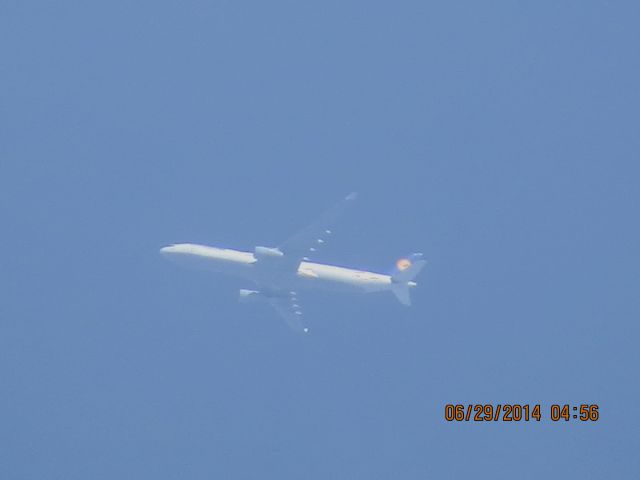 Airbus A330-300 (D-AIKC) - Lufthansa flight 439 from Dallas to Frankfurt over the Southern Kansas/Missouri state line.