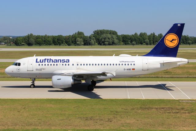 Airbus A319 (D-AIBE)