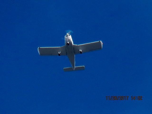 Piper Cherokee (N4375T)