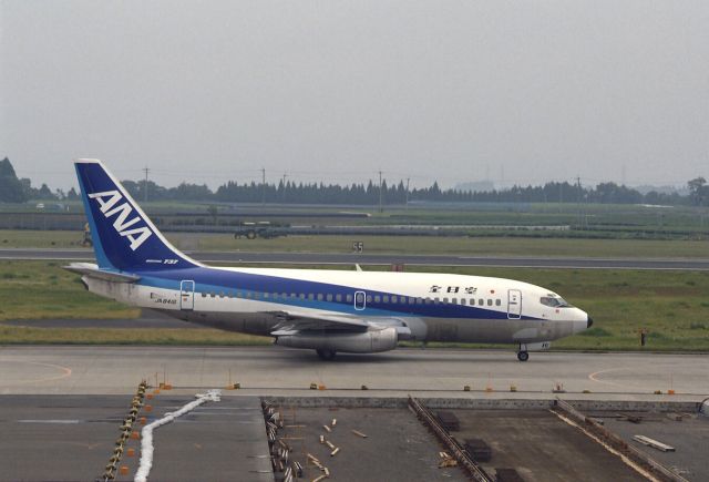 Boeing 737-200 (JA8416) - Taxing at Kagoshima Intl Airport on 1988/06/18