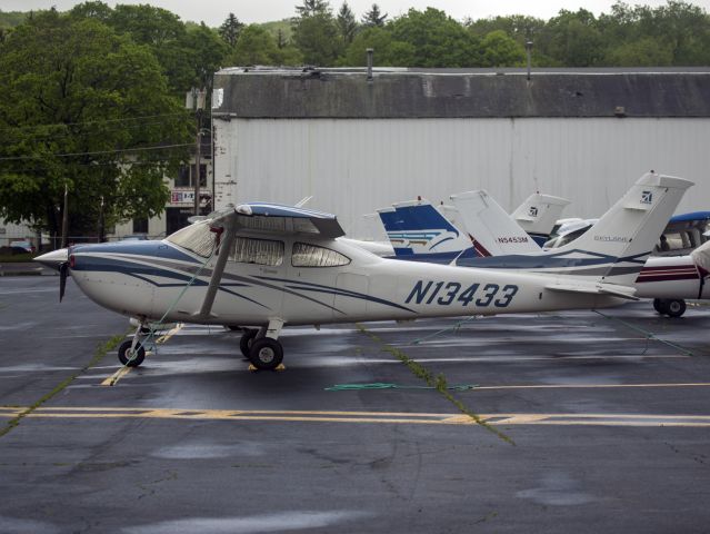 Cessna Skylane (N13433) - 17 MAY 2018