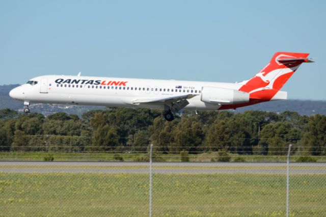 Boeing 717-200 (VH-YQV) - About to put down on runway 05. Tuesday 22nd July 2014.