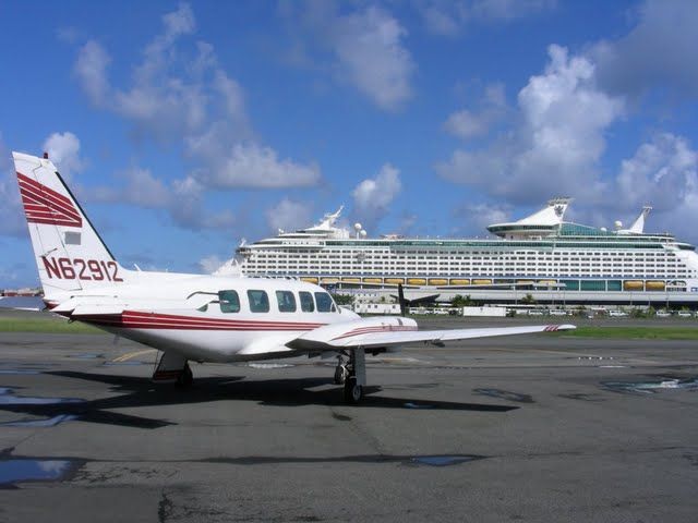 Piper Navajo (N62912)