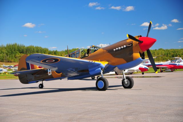 — — - Curtiss P40-N Kittyhawk