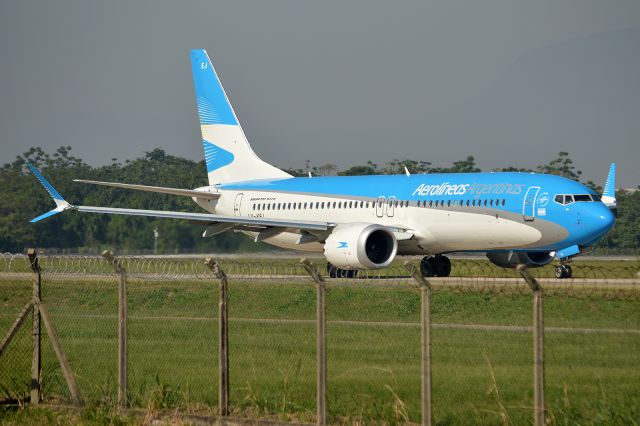 Boeing 737-700 (LV-KEJ)