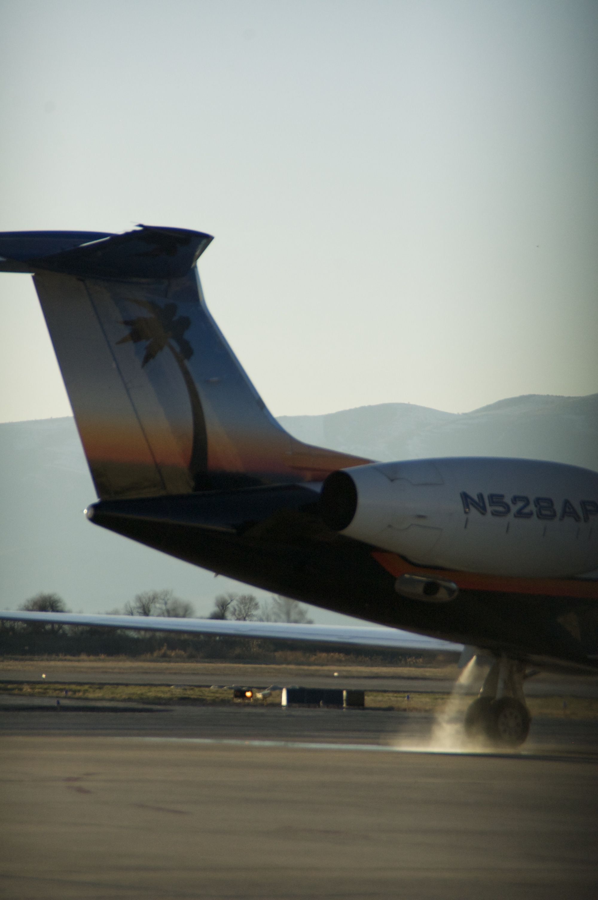 Gulfstream Aerospace Gulfstream V (N528AP) - One of the best paint jobs on a Gulfstream. Here shes draining her sink water.