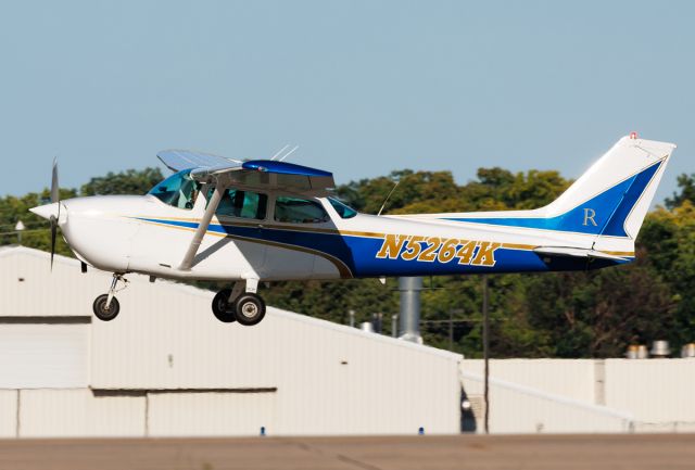 Cessna Skyhawk (N5264K)