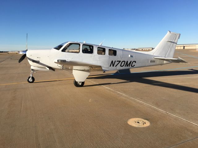 Beechcraft Bonanza (36) (N70MC)