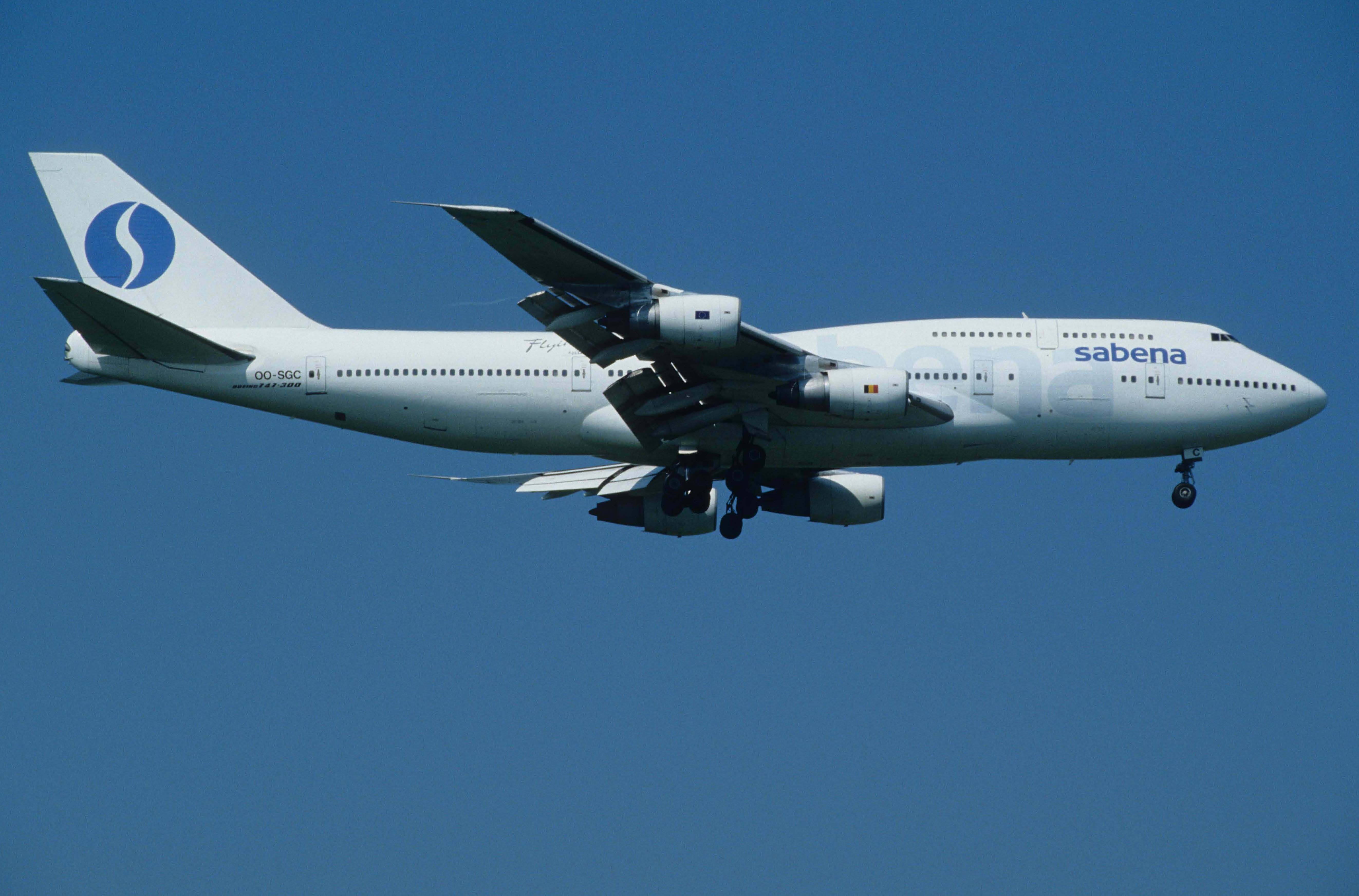 BOEING 747-300 (OO-SGC) - Final Approach to Narita Intl Airport Rwy16R on 1997/07/19