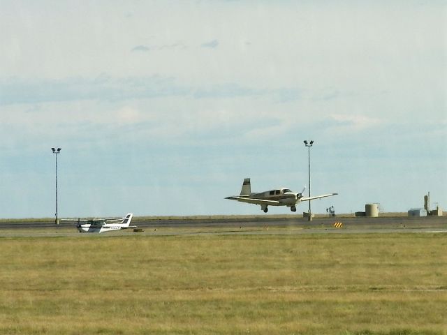 Mooney M-20 (N5995Q)