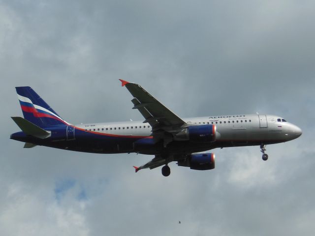 Airbus A320 (VQ-BIR) - Aeroflot (SU) VQ-BIR  A320-214  [cn4625]br /London Heathrow (LHR). Flight SU2576 arriving from Moscow (SVO)br /Taken from  Stanwell Moor Road (end of 9L Northern Runway)br /2013 05 25  a rel=nofollow href=http://alphayankee.smugmug.com/Airlines-and-Airliners-Portfolio/Airlines/EuropeanAirlineshttps://alphayankee.smugmug.com/Airlines-and-Airliners-Portfolio/Airlines/EuropeanAirlines/a