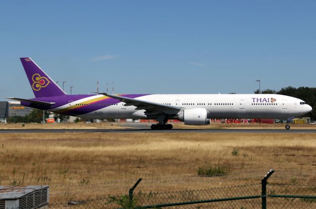 BOEING 777-300ER (HS-TKX)