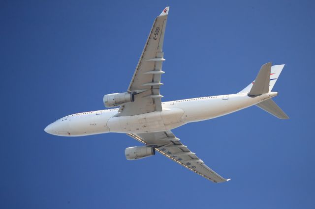 Airbus A330-200 (B-5961) - November 23rd 2019:KIX-PVG.