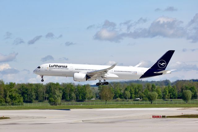 Airbus A350-900 (D-AIXK)