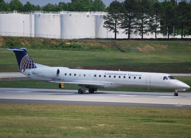 Embraer ERJ-145 (N291SK) - 18C - 4/27/12