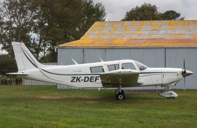 Piper Saratoga (ZK-DEF)