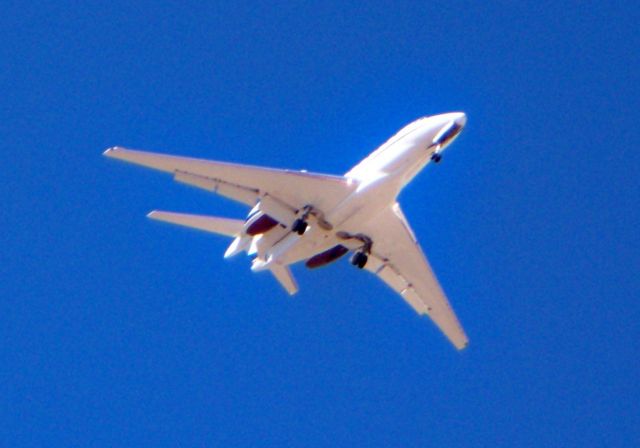 Cessna Citation X — - One mile final for one of the runway 1s