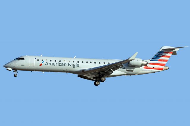 Canadair Regional Jet CRJ-700 (N724SK)