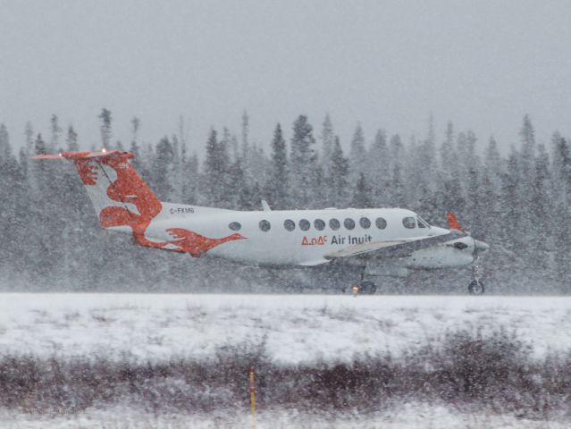 Beechcraft Super King Air 350 (C-FKMG) - 8th November 2022