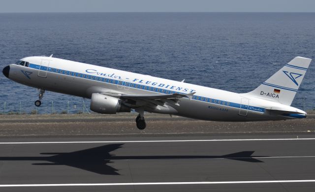 Airbus A320 (D-AICA) - Aeropuerto de La Palma.- Canarias. 17 de Febrero 2016