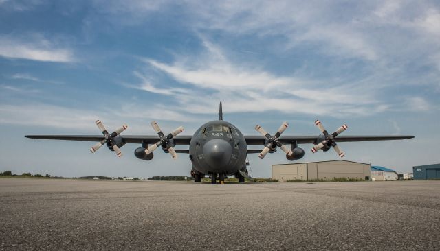 Lockheed C-130 Hercules (N343) - A beautiful photo of a Canadian Forces C-130 parked at CYSN