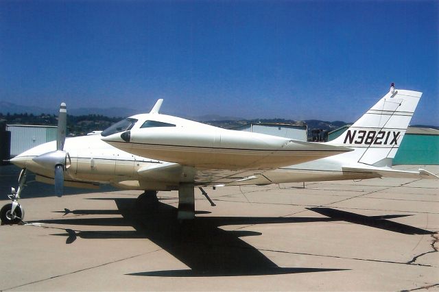 Cessna 310 (N3821X) - Registration cancelled 17-May-12 after an accident in Apr-11 at Apple Valley CA.