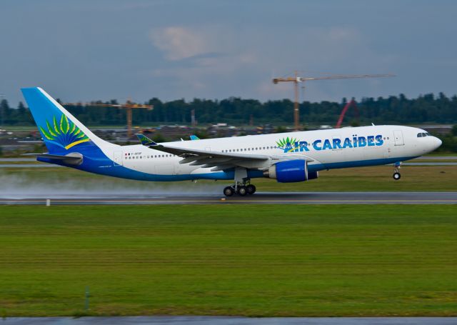 Airbus A330-300 (F-OFDF)