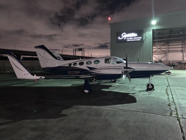 Cessna 421 (N237SM)